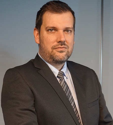 Dr. Leonardo Gasparetto Pinheiro