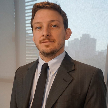 Dr. Eduardo Velo Hofmeister