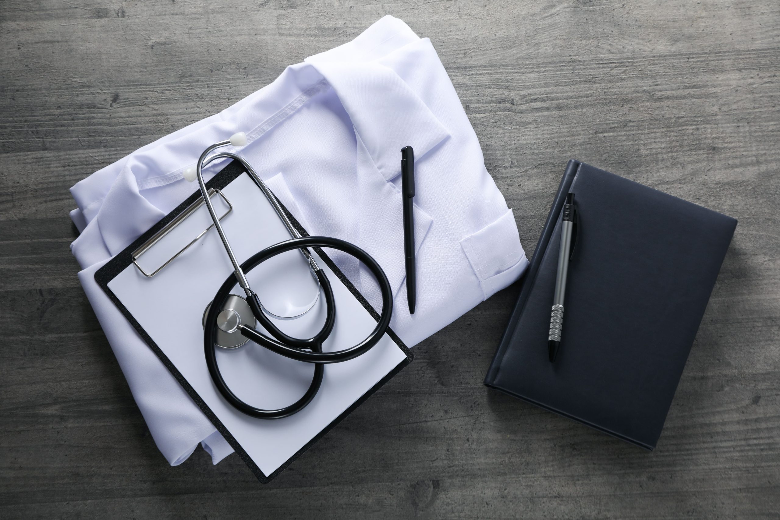 Processo médico: como a falha na comunicação e no prontuário pode levar a uma condenação
