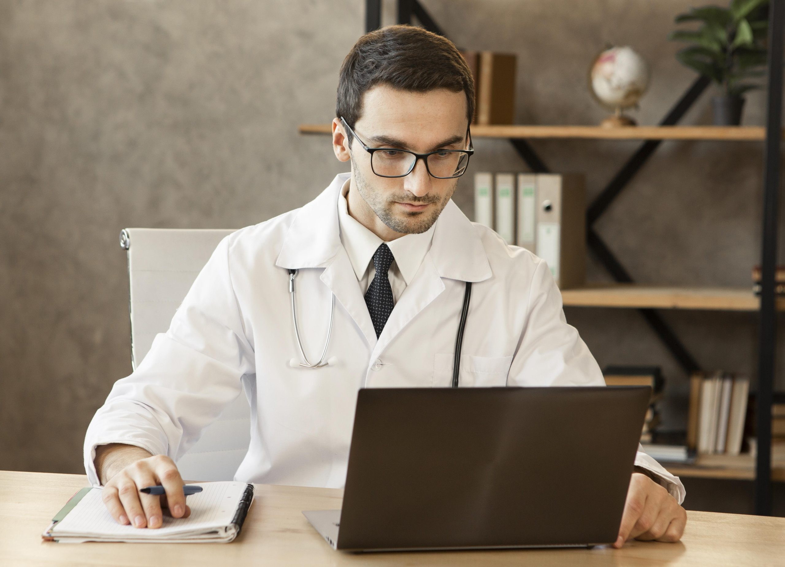 Prontuário médico: guia completo para uma documentação à prova de processos